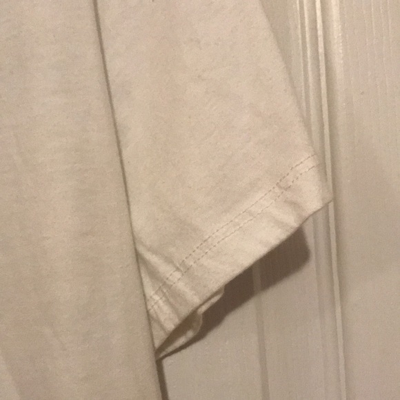 “Friday Feels” White T shirt - Picture 4 of 5